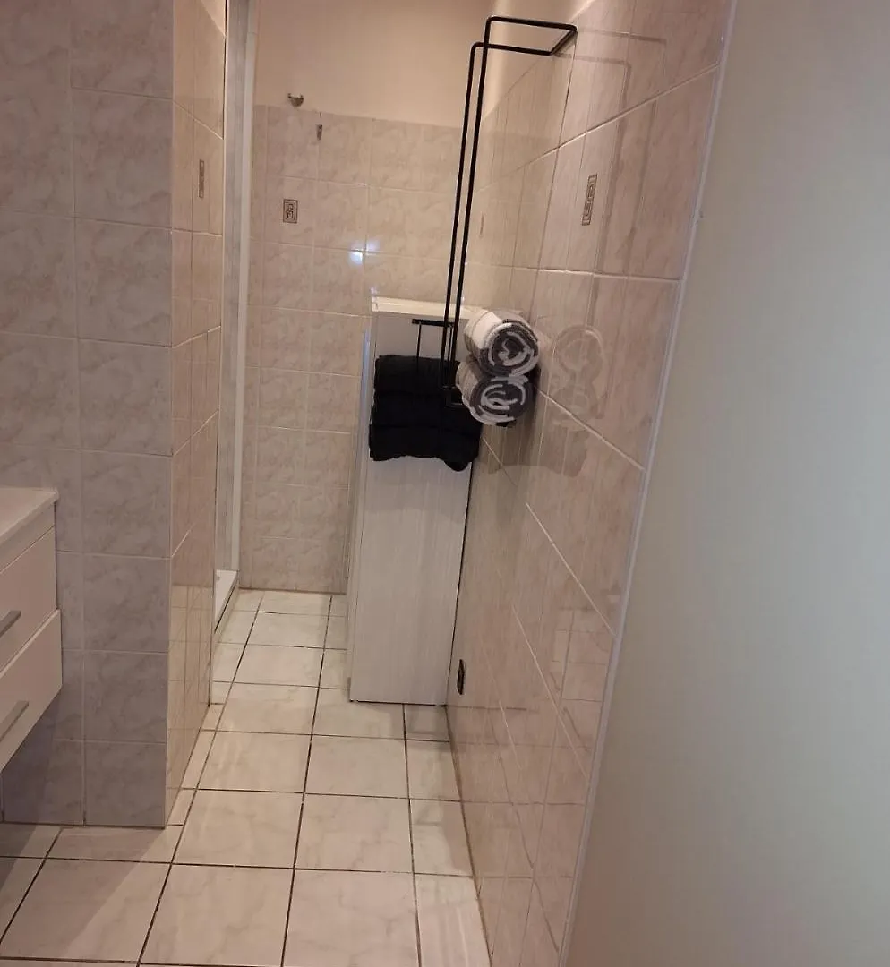 Gelijkvloers Appartement In Hartje Oostende 벨기에